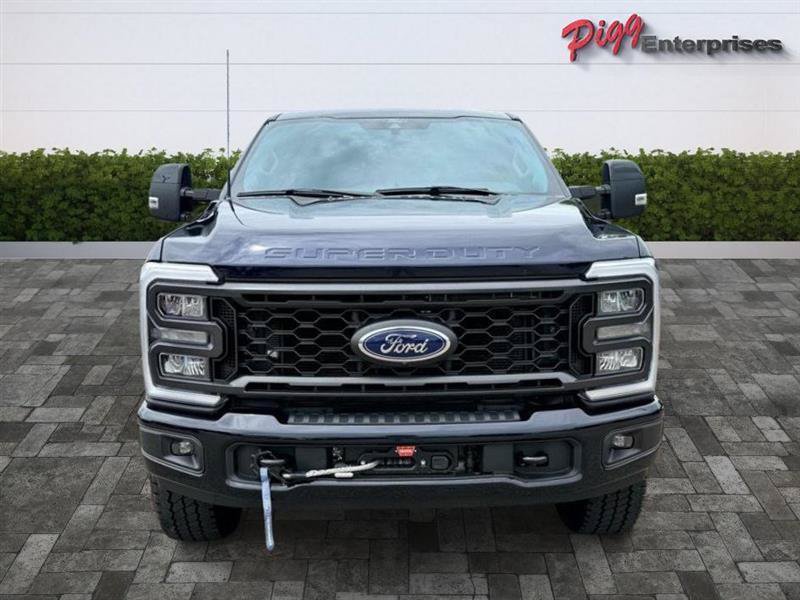 Used 2024 Ford F250 Lariat w/ Sport Appearance Package AWD/4WD image 5