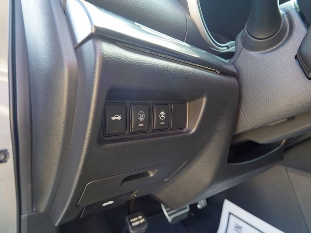 Used 2020 Nissan Maxima SR w/ Illumination Package image 18