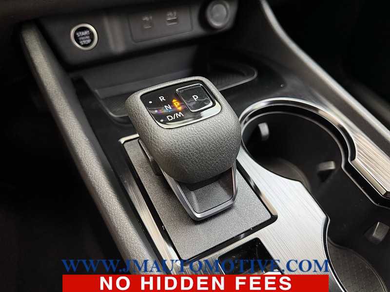 Used 2023 Nissan Rogue SV image 32