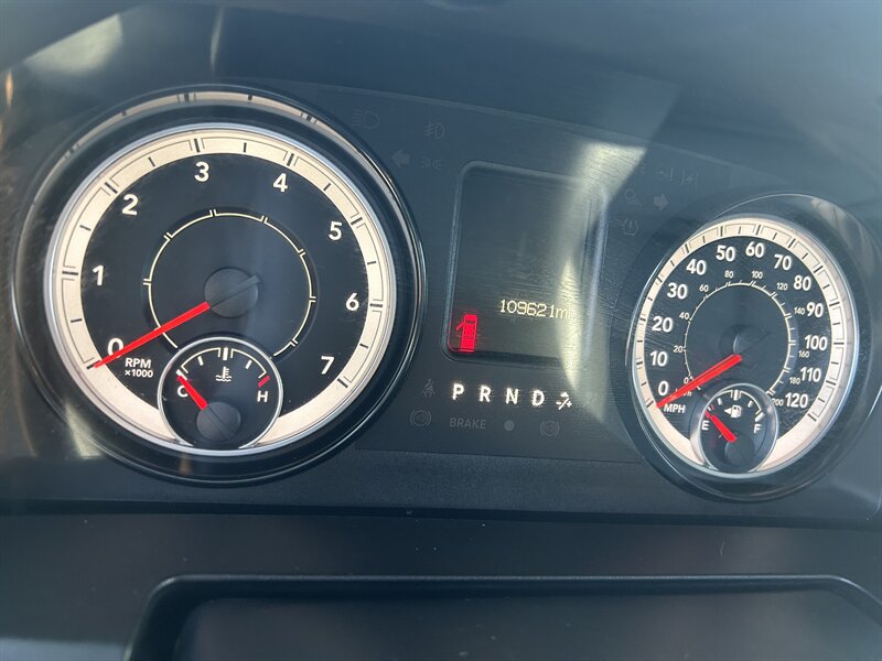 Used 2023 Kia Soul LX FWD image 27
