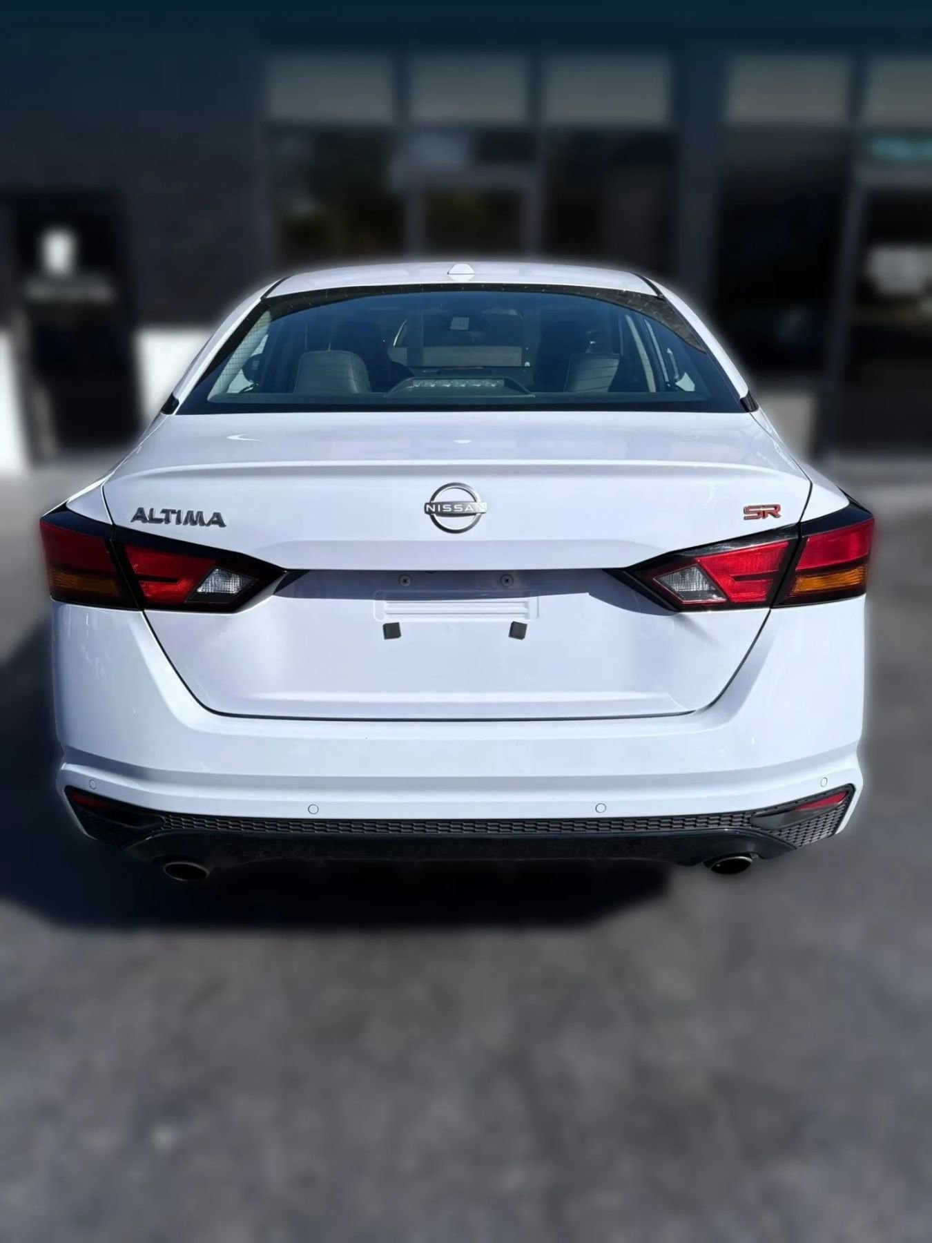 Used 2024 Nissan Altima 2.5 SR image 4