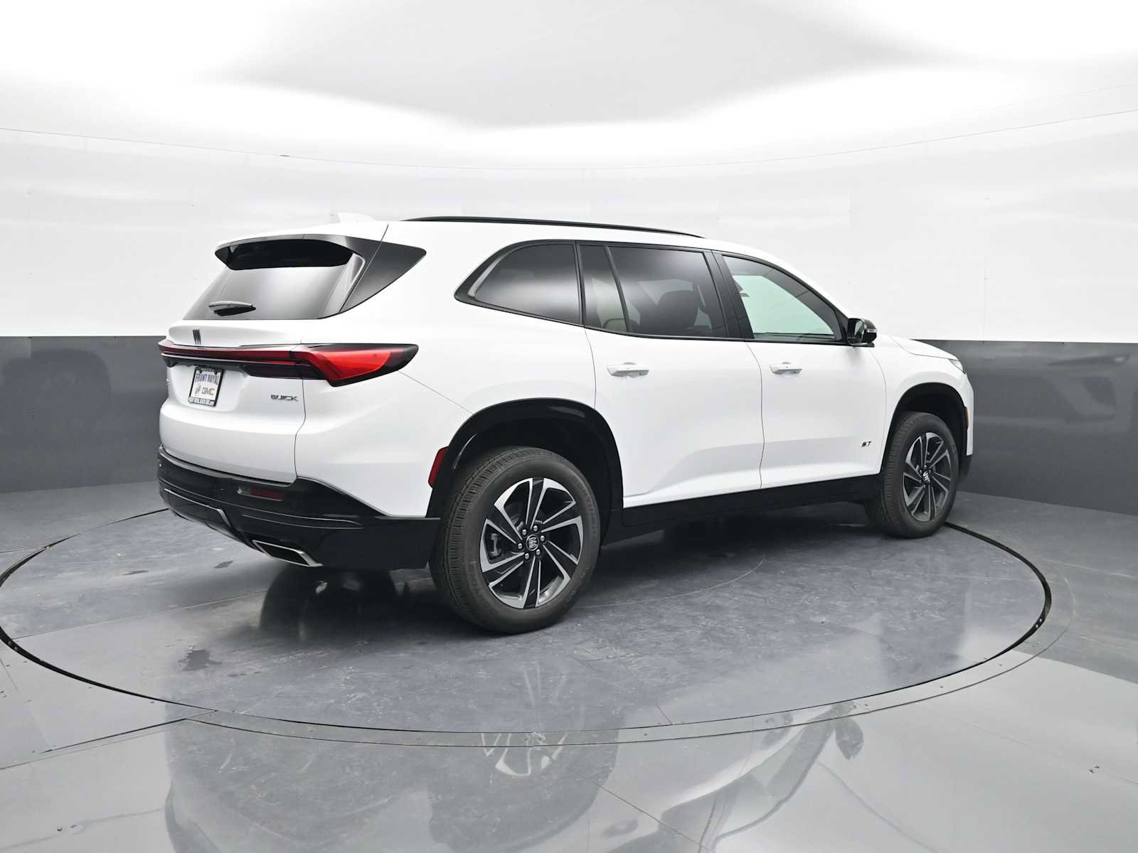New 2026 Buick Enclave Sport Touring image 8