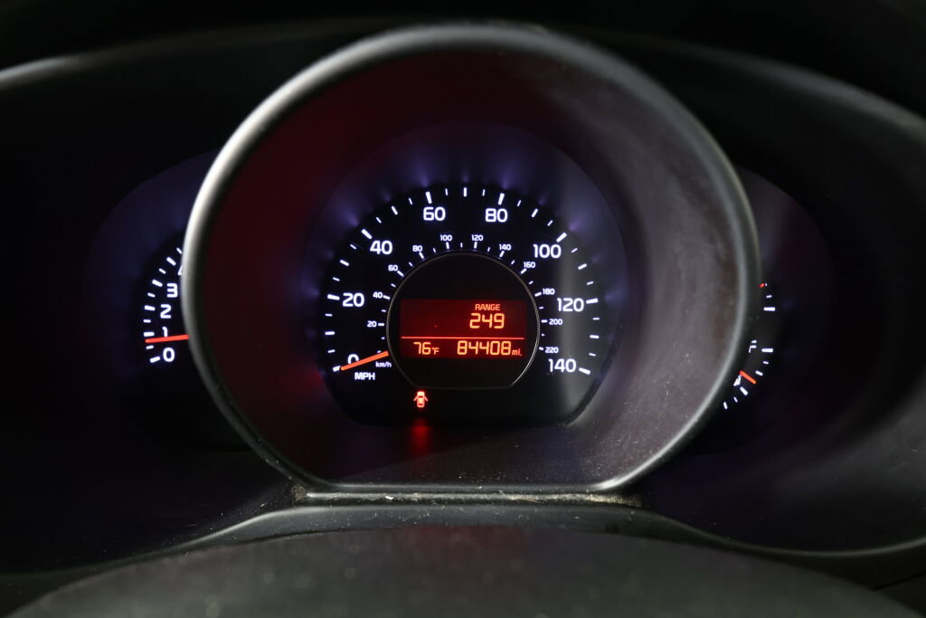 Used 2016 Kia Soul Base image 30