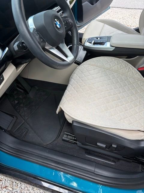 Used 2024 BMW X1 xDrive28i w/ Technology Package image 7