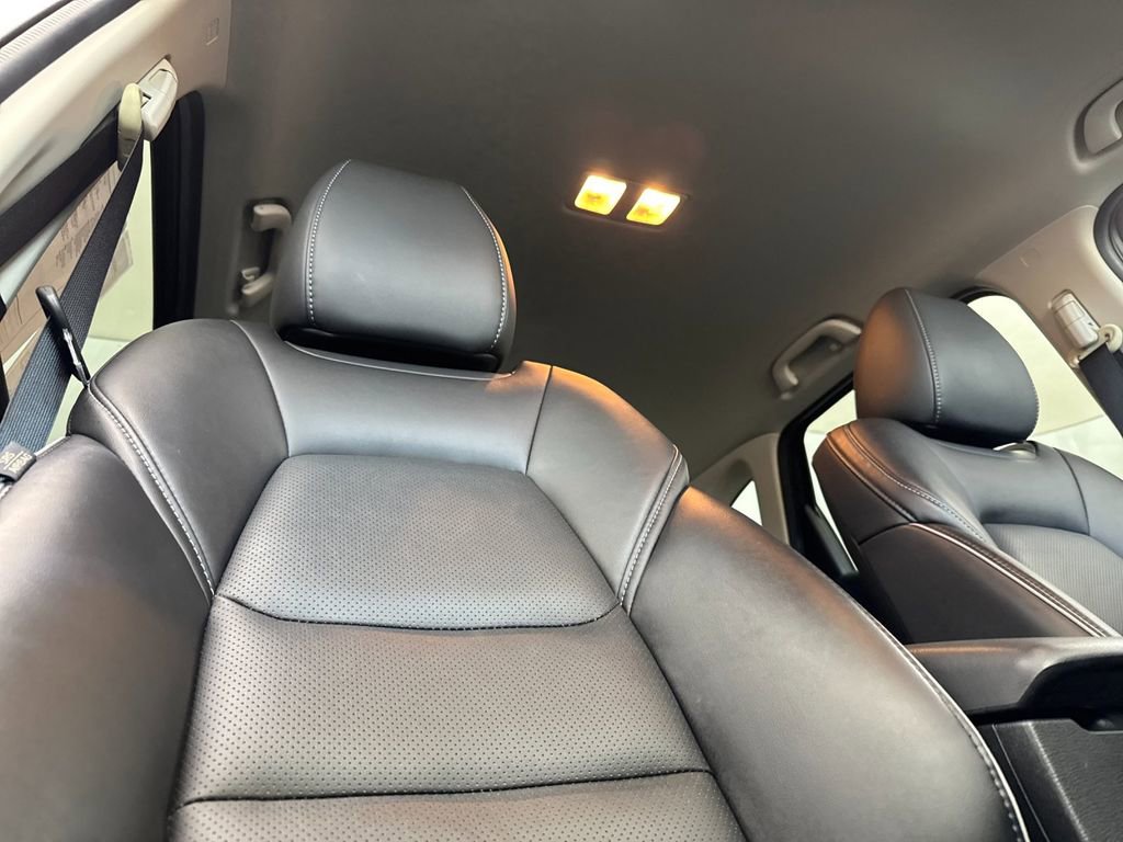 Used 2025 MAZDA CX-5 AWD 2.5 S w/ Select Package image 16