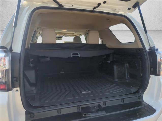 Used 2024 Toyota 4Runner SR5 Premium w/ Moonroof Package AWD/4WD image 21