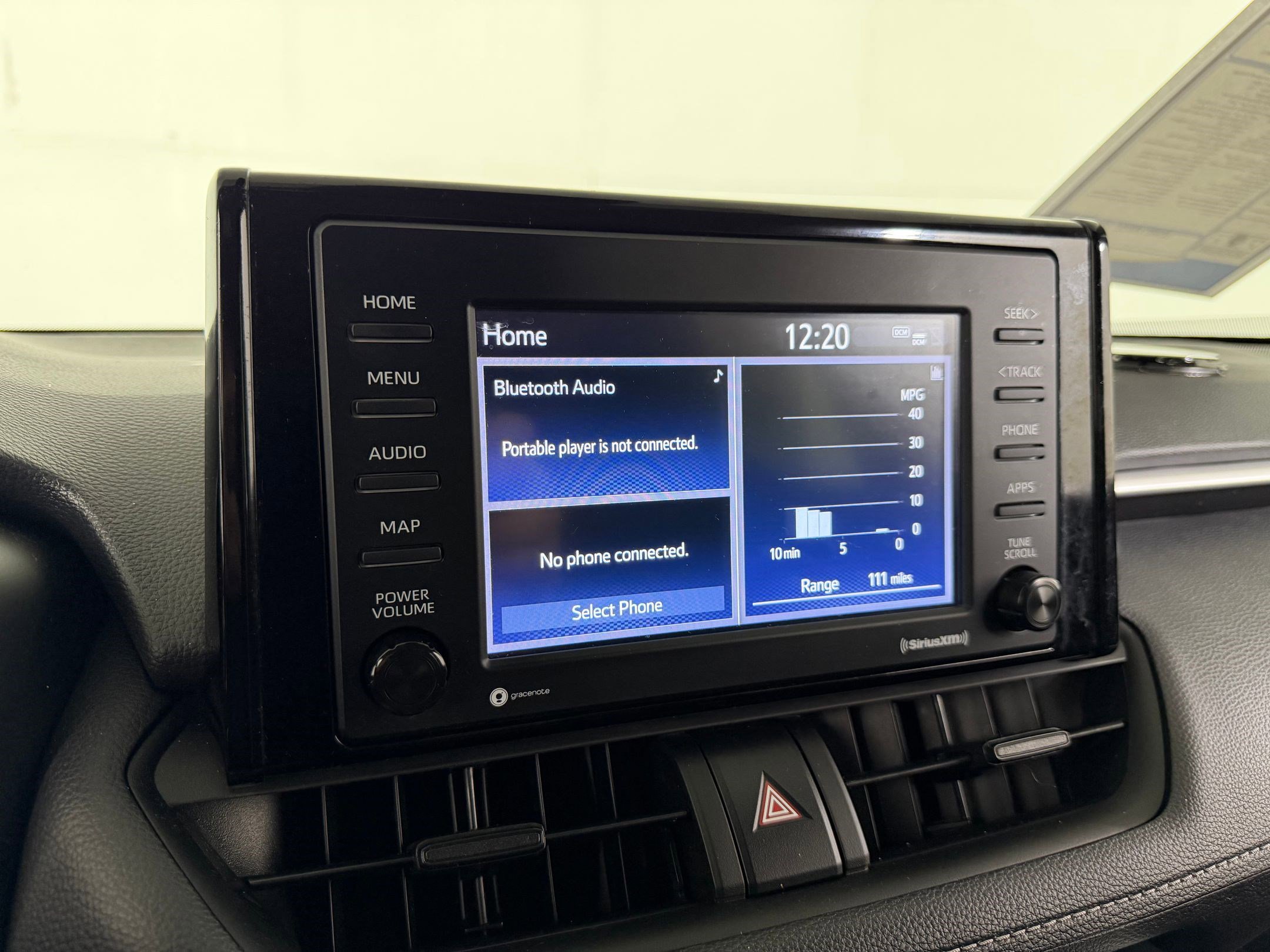 Used 2022 Toyota RAV4 XLE FWD image 22