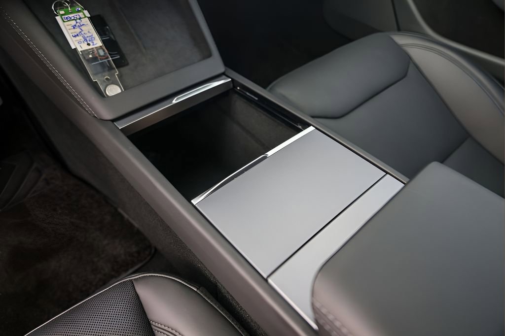 Used 2025 Tesla Model 3 RWD image 18