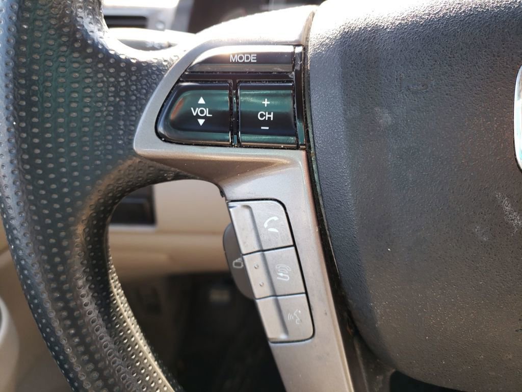 Used 2017 Honda Odyssey SE image 13