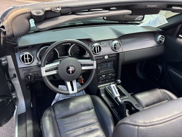 Used 2009 Ford Mustang GT Premium RWD image 12