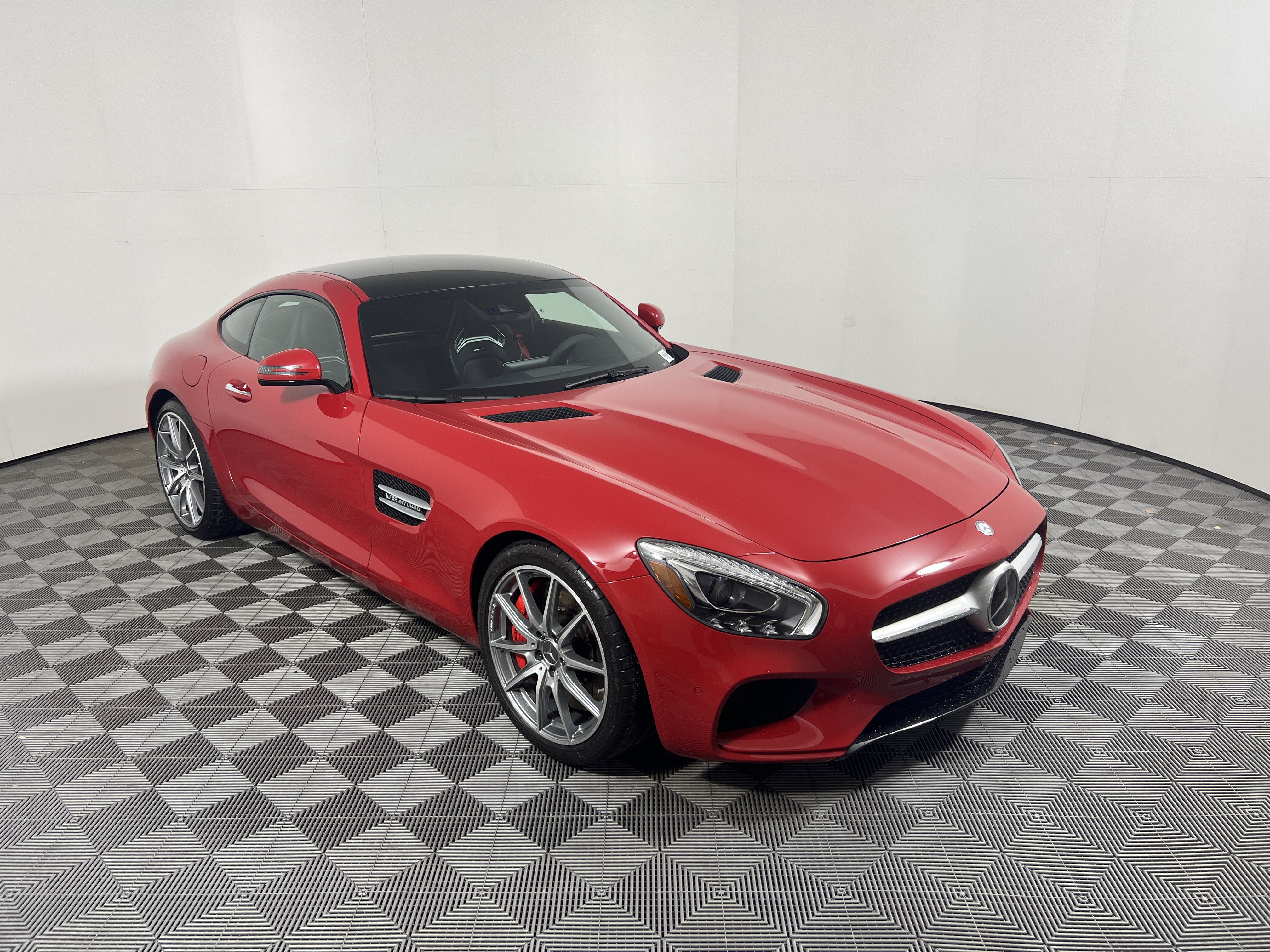 Used 2016 Mercedes-Benz AMG GT S image 7