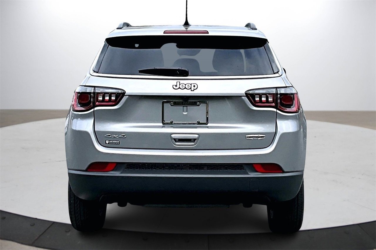 Certified 2024 Jeep Compass Latitude w/ Sun and Sound Group image 8