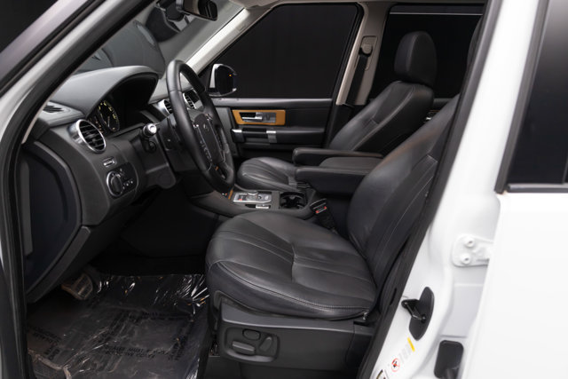 Used 2016 Land Rover LR4 HSE AWD/4WD image 43