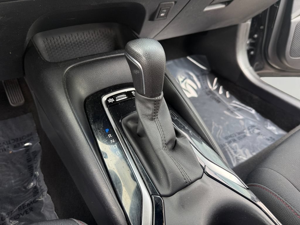 Used 2023 Toyota Corolla SE w/ Carpet Mat Package (TMS) FWD image 18