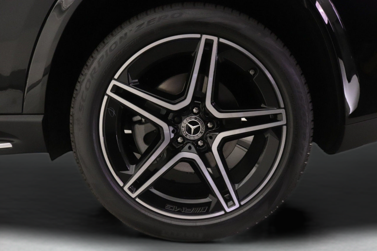 New 2026 Mercedes-Benz GLS 450 4MATIC image 10