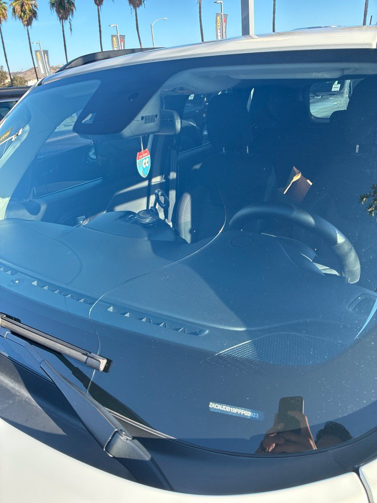 Used 2023 Jeep Renegade Latitude AWD/4WD image 22