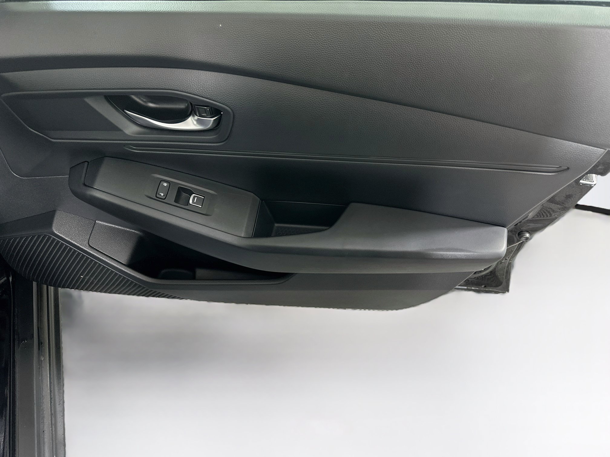 Used 2025 Honda Accord LX image 28