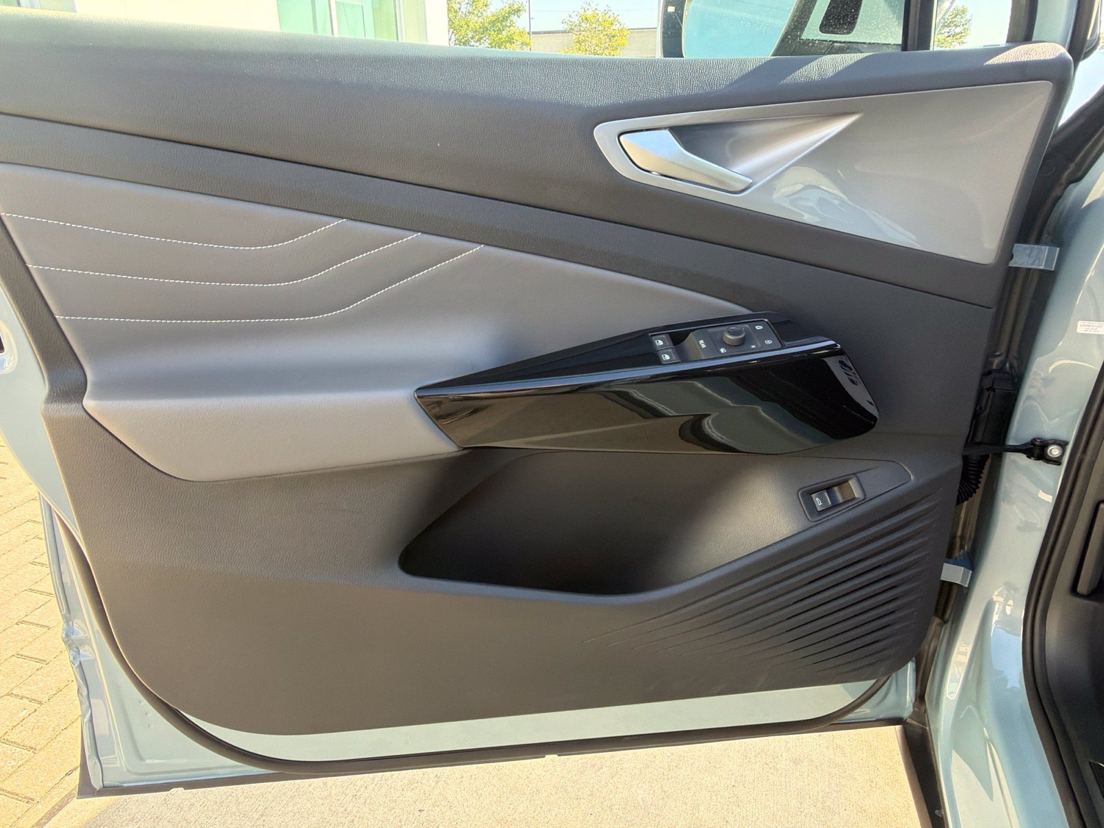 Used 2024 Volkswagen ID.4 Pro S RWD image 17