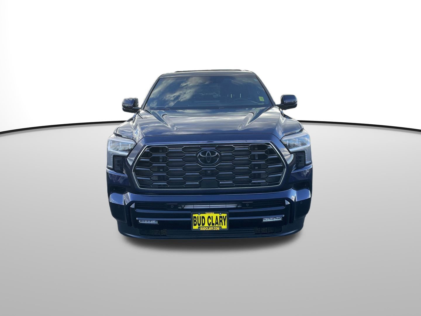 Certified 2025 Toyota Sequoia Platinum image 11