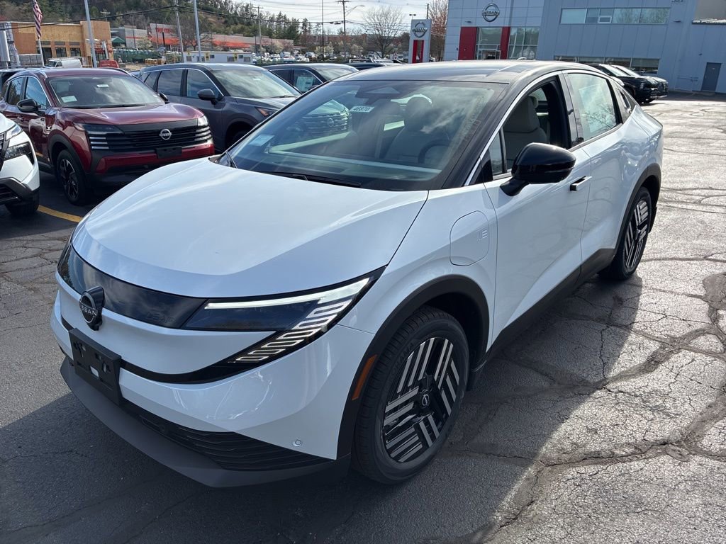 New 2026 Nissan Leaf SV+ w/ Floor Mat Package (SV+) FWD image 3