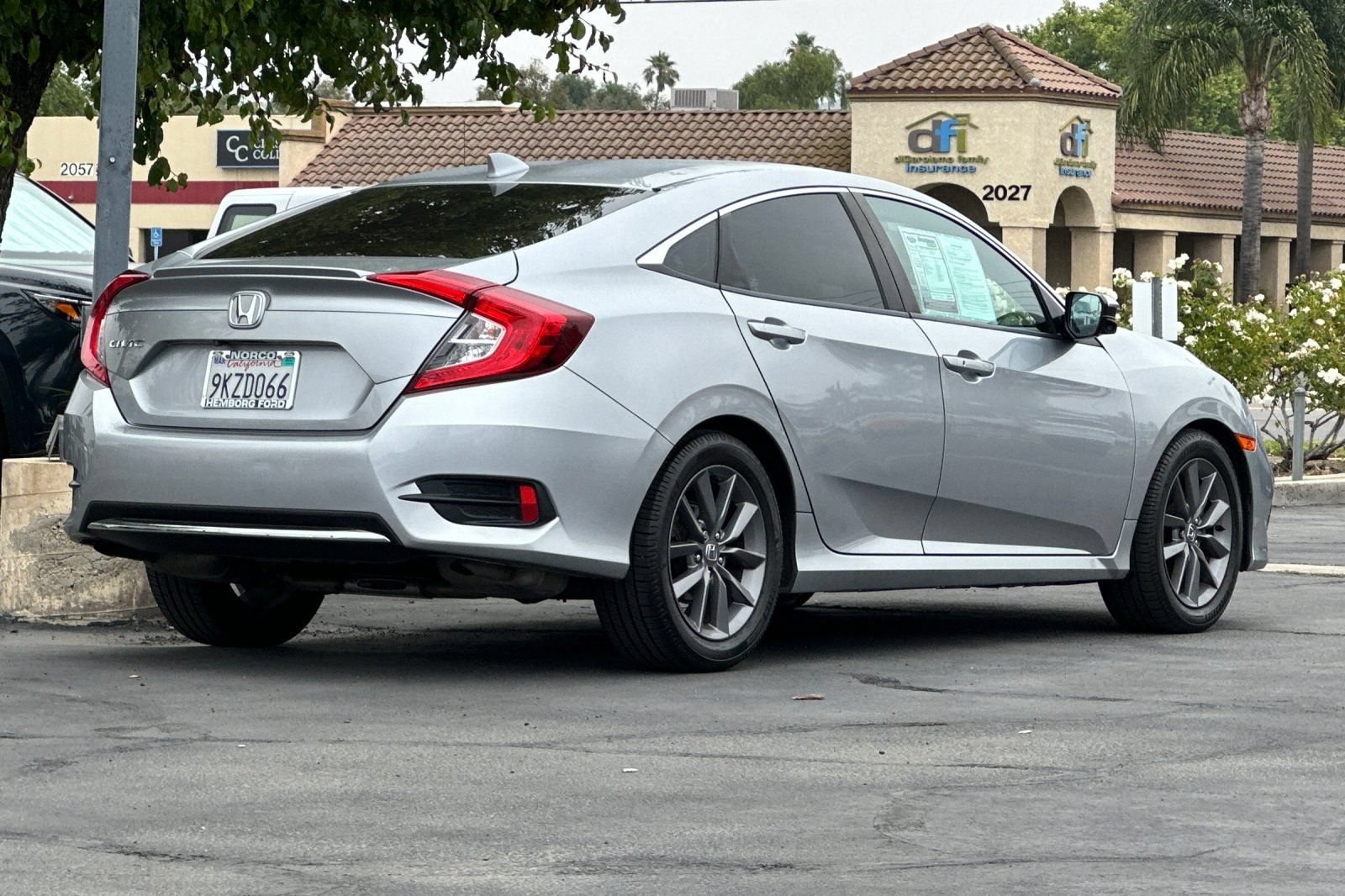 Used 2020 Honda Civic EX image 4