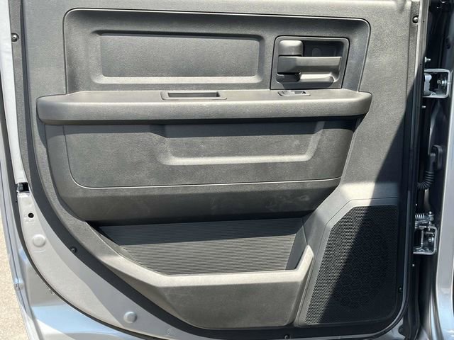 Used 2024 RAM 2500 Tradesman w/ Chrome Appearance Group image 14