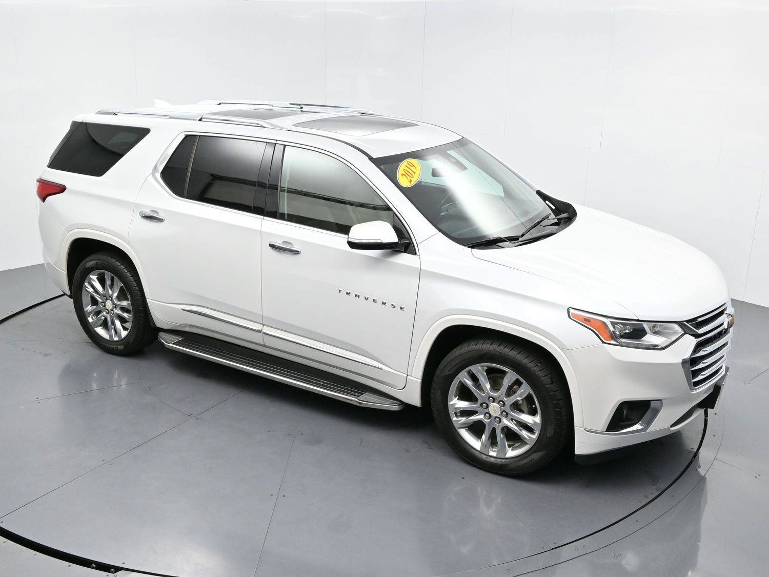 Used 2019 Chevrolet Traverse High Country w/ LPO, Floor Liner Package AWD/4WD image 48