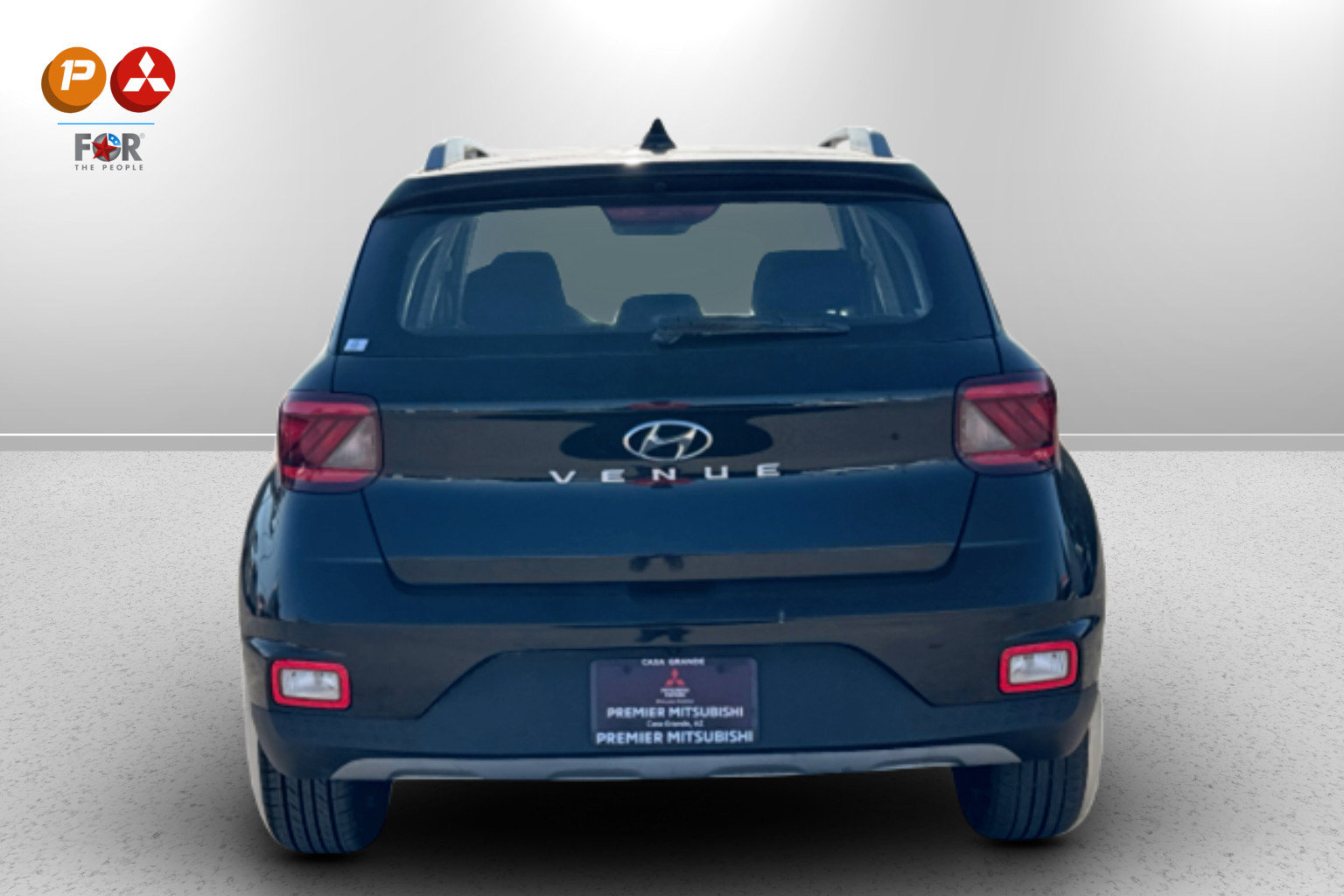 Used 2021 Hyundai Venue SEL image 4