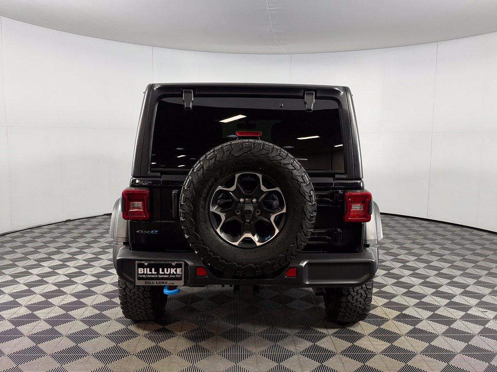 Used 2023 Jeep Wrangler Unlimited Rubicon 4xe AWD/4WD image 11