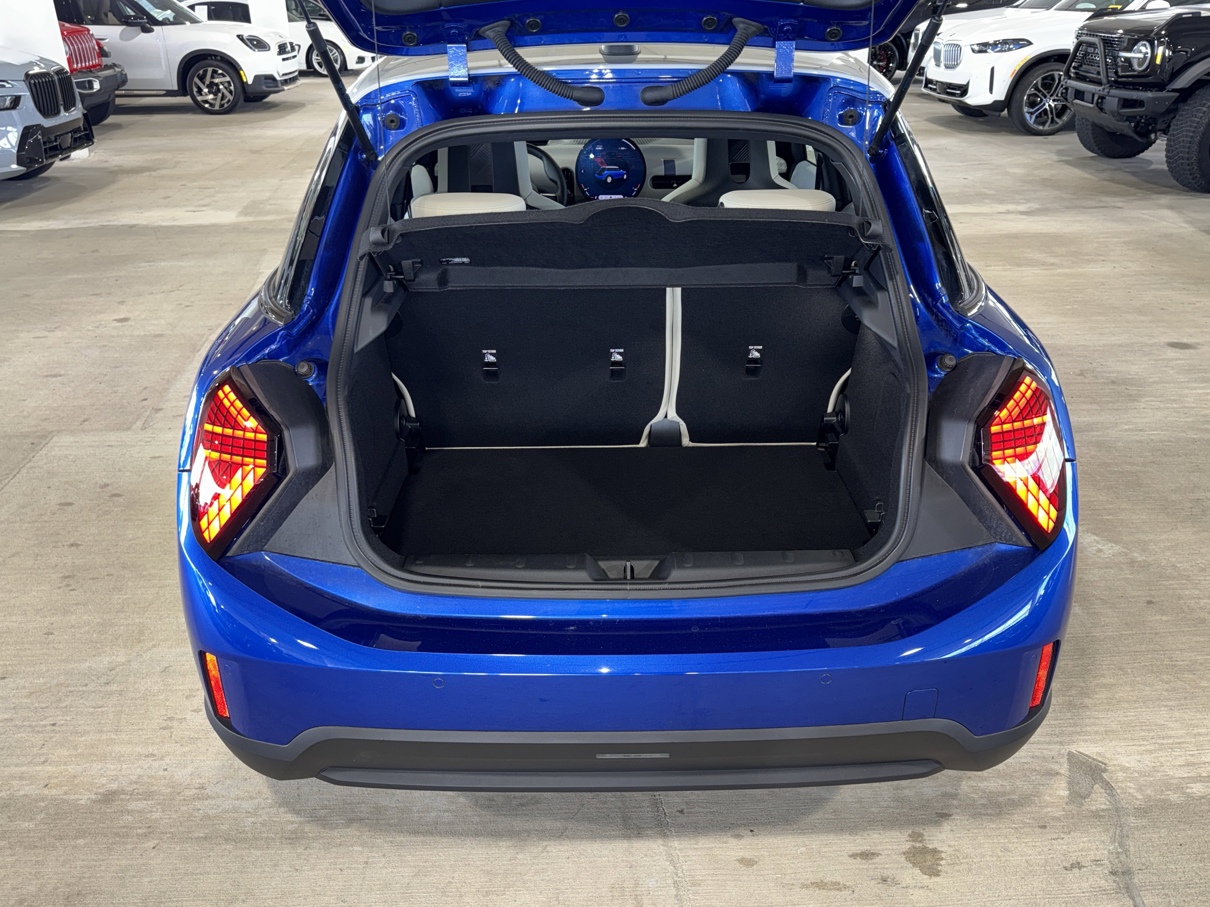 Used 2025 MINI Cooper S FWD image 15