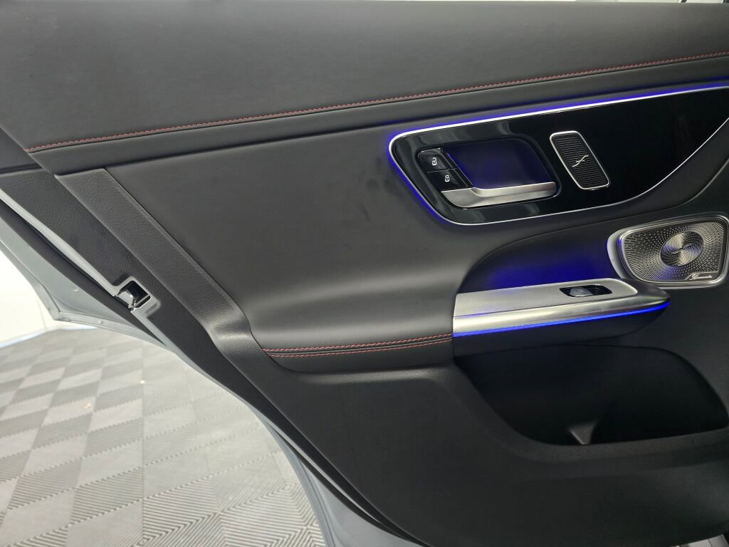 Used 2025 Mercedes-Benz GLC 43 AMG 4MATIC Coupe image 19