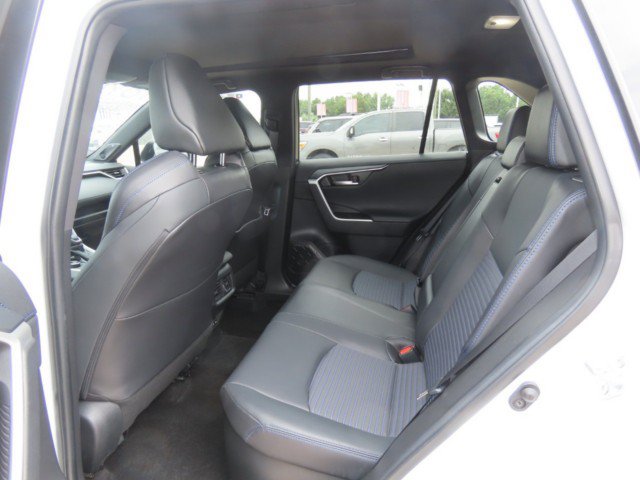 Used 2023 Toyota RAV4 XSE AWD/4WD image 19