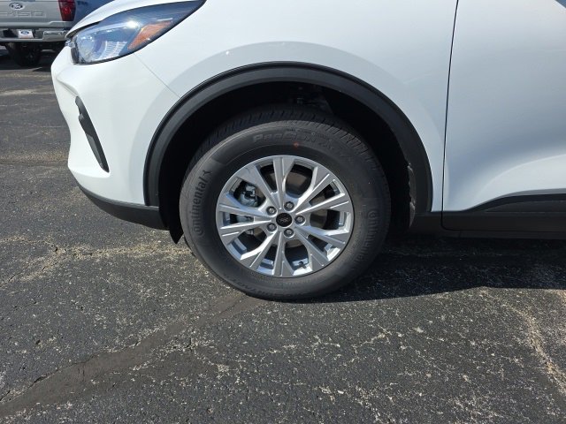 New 2026 Ford Escape Active w/ Cold Weather Package image 9