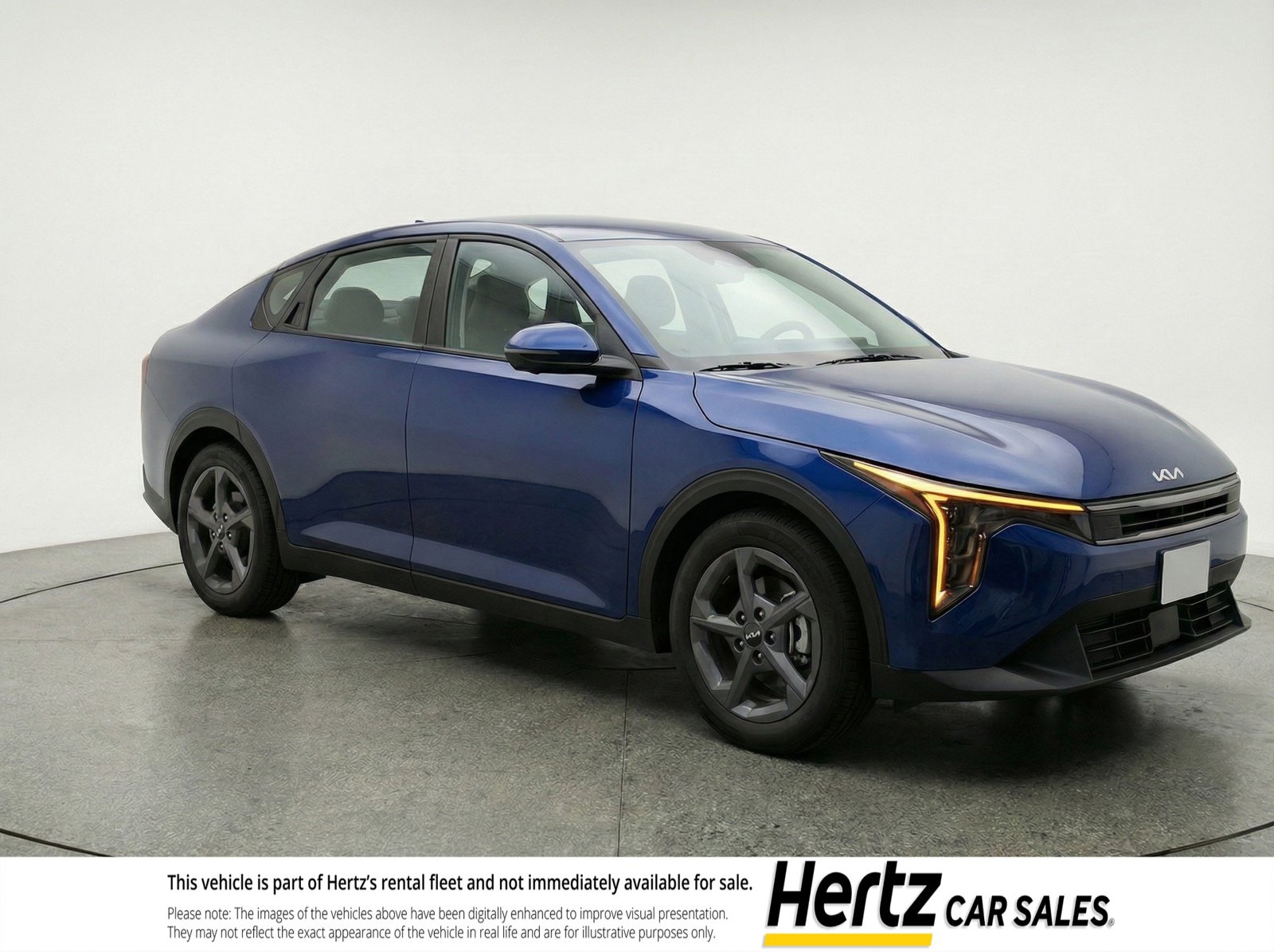 Used 2025 Kia K4 LXS image 1