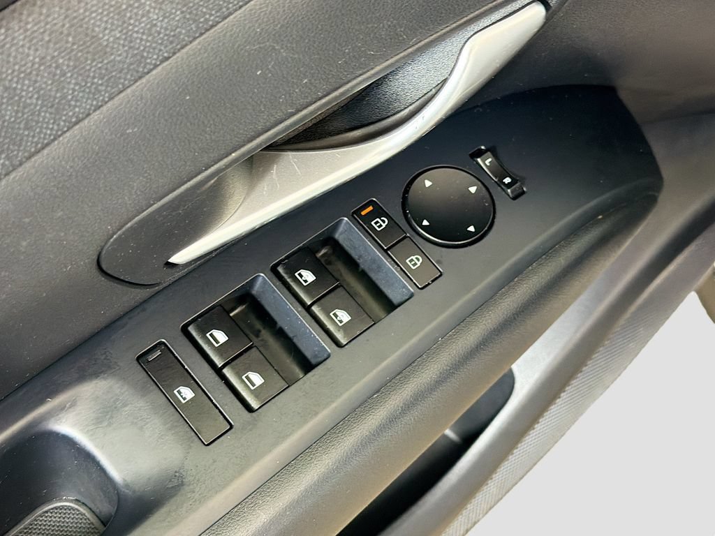 Used 2025 Hyundai Tucson SEL FWD image 19
