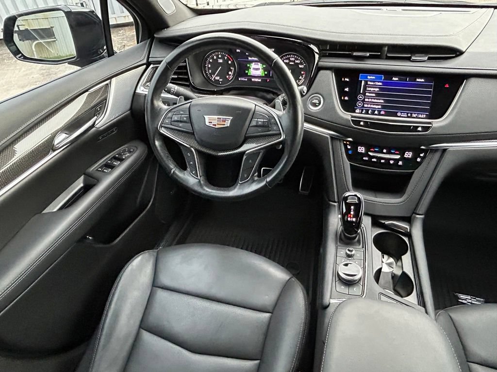 Used 2024 Cadillac XT5 Sportv w/ Technology Package AWD/4WD image 9