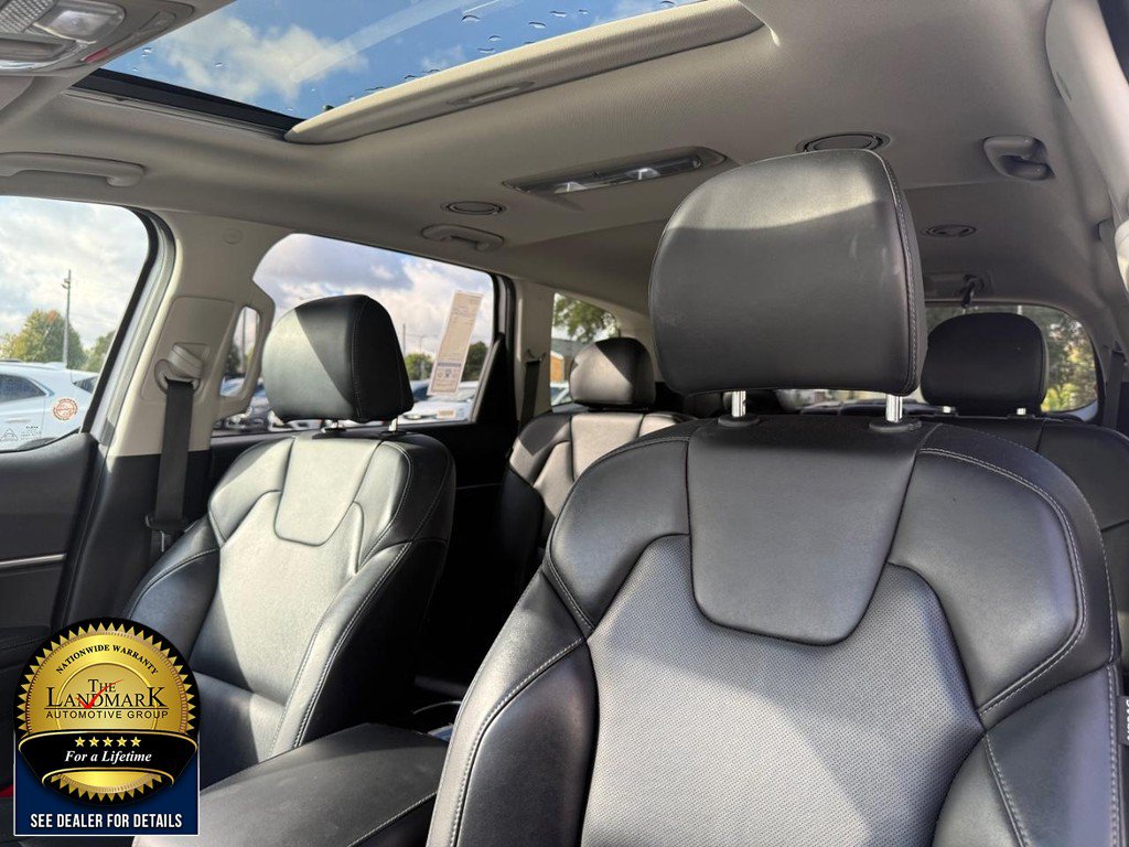 Used 2025 Kia Telluride S AWD/4WD image 9