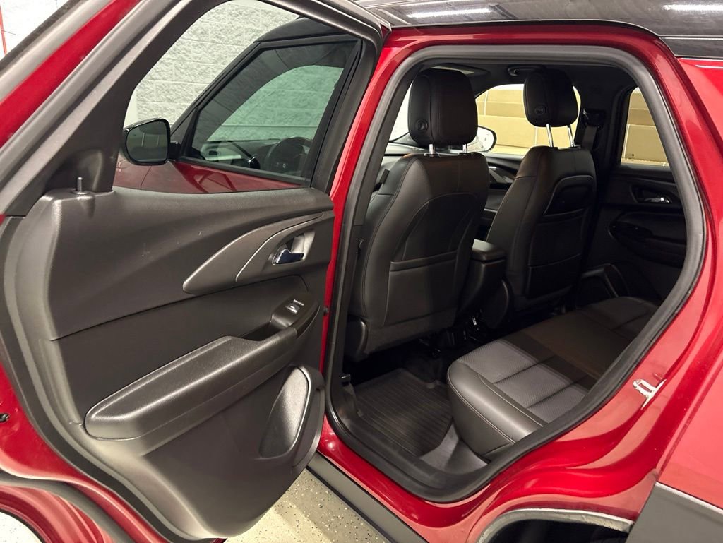 Used 2021 Chevrolet TrailBlazer RS w/ Convenience Package AWD/4WD image 30