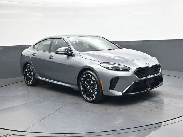 New 2026 BMW M235i xDrive w/ Technology Package image 2