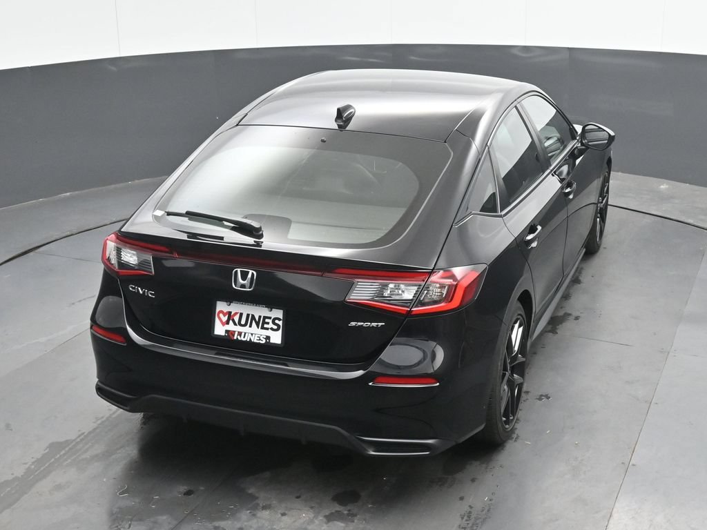 Used 2023 Honda Civic Sport image 29