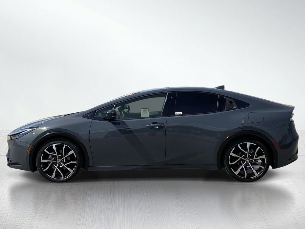 Used 2023 Toyota Prius Prime FWD image 2