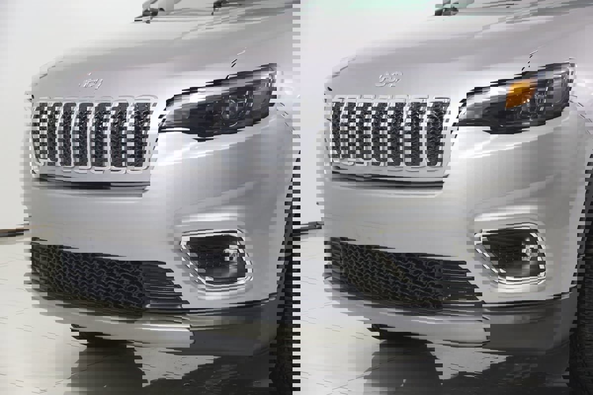 Used 2020 Jeep Cherokee Limited image 50