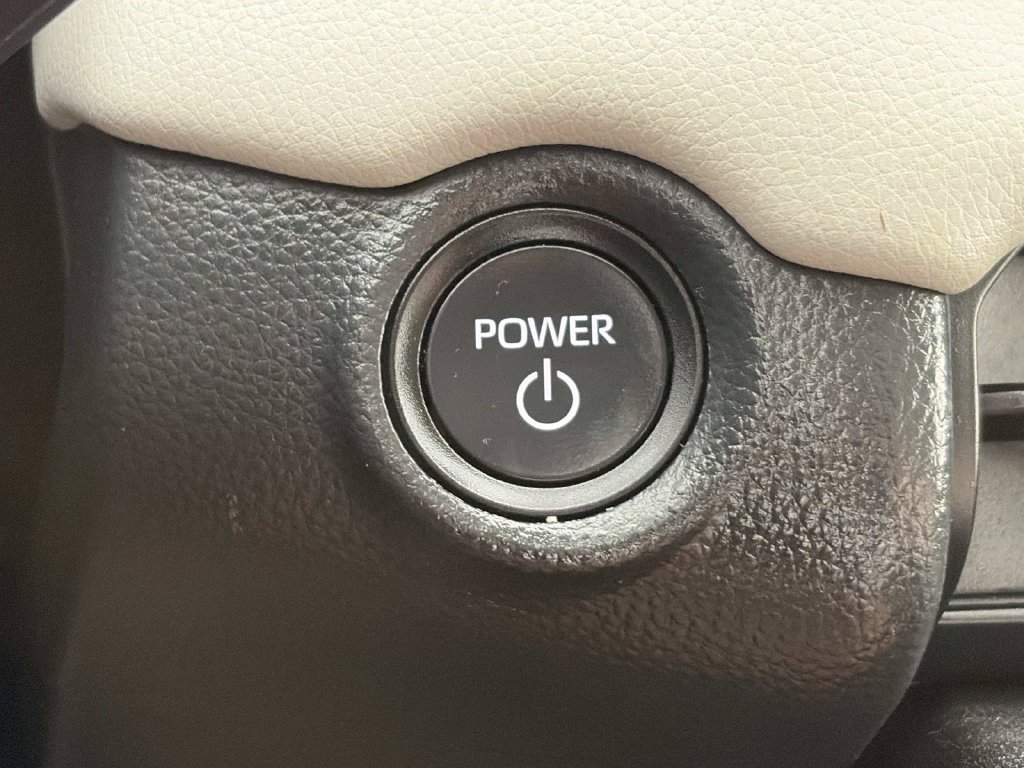 Used 2026 Toyota RAV4 XLE Premium FWD image 34