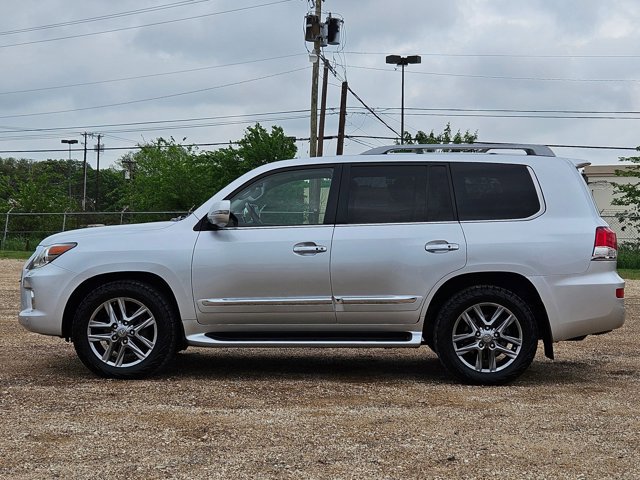 Used 2014 Lexus LX 570 4WD w/ Luxury Package image 9