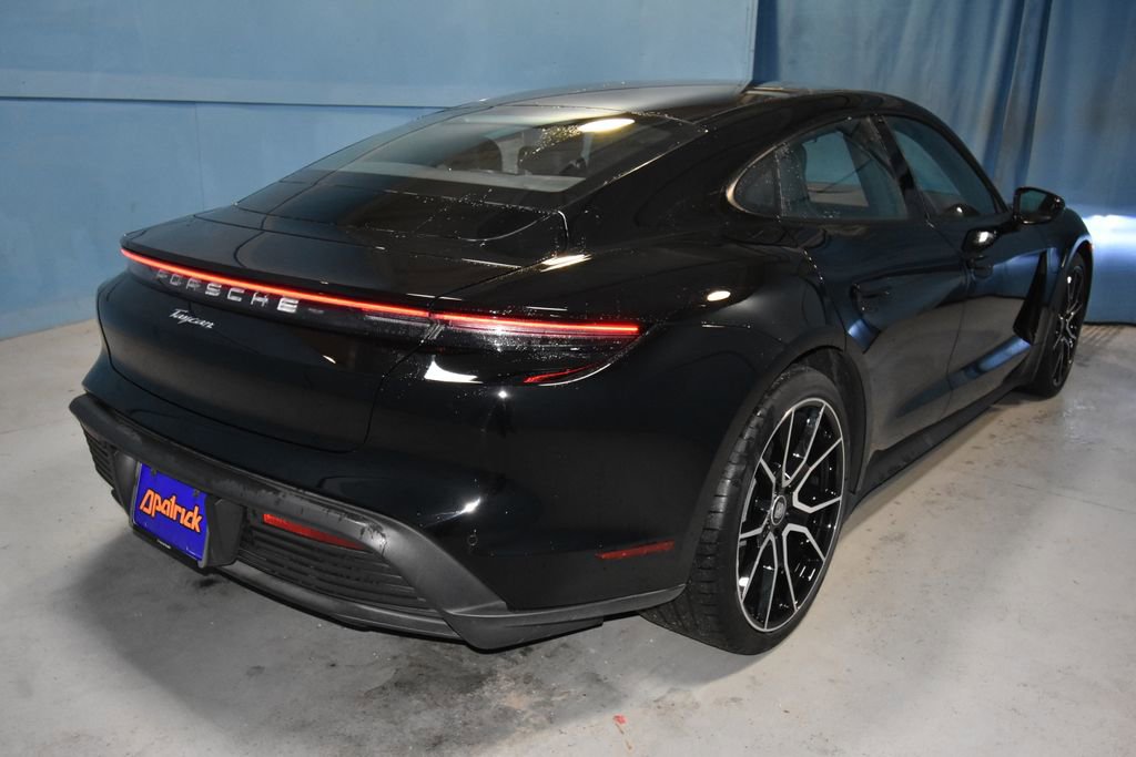 Used 2024 Porsche Taycan image 24