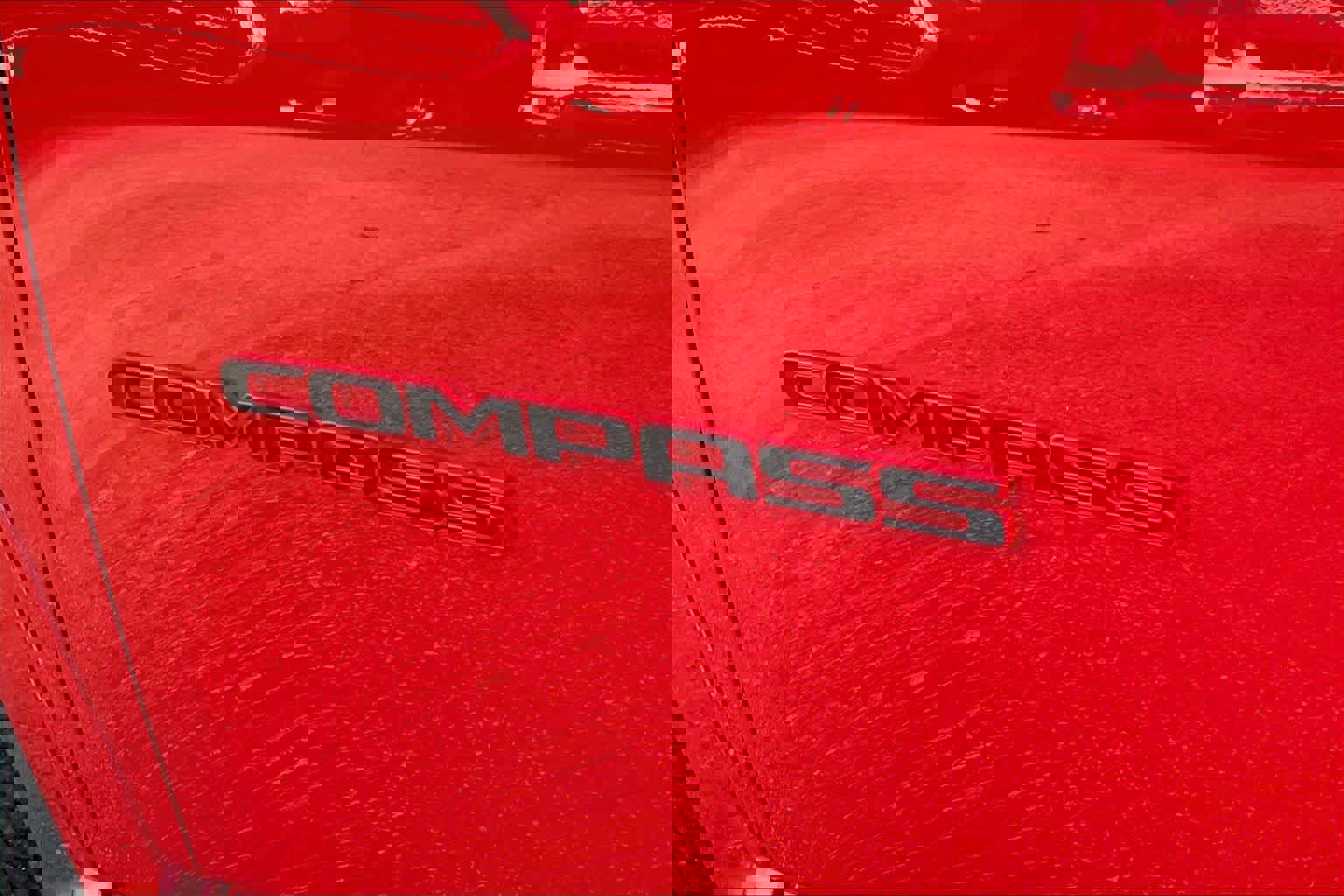 Used 2022 Jeep Compass Limited w/ (RED) Package image 9