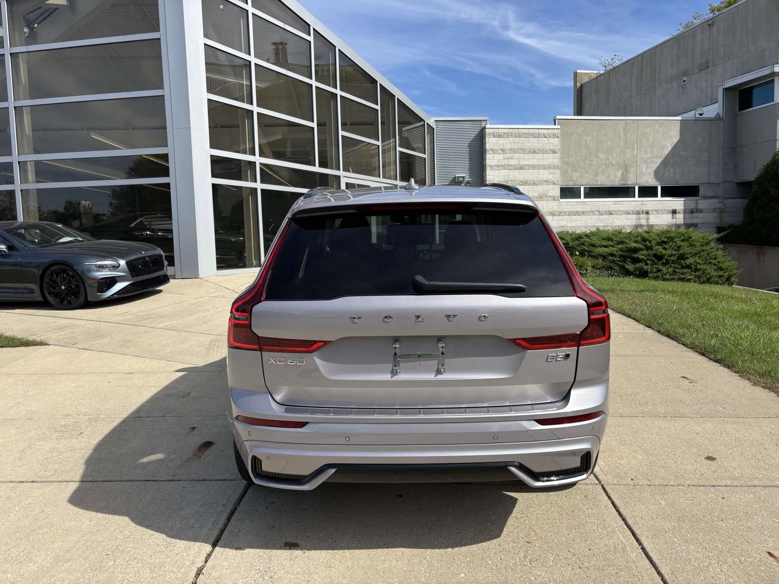 New 2026 Volvo XC60 B5 Plus w/ Protection Package Premier image 6