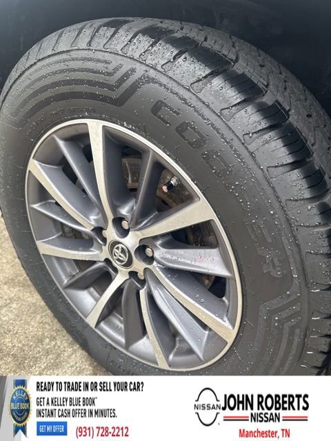 Used 2019 Toyota Highlander XLE image 11