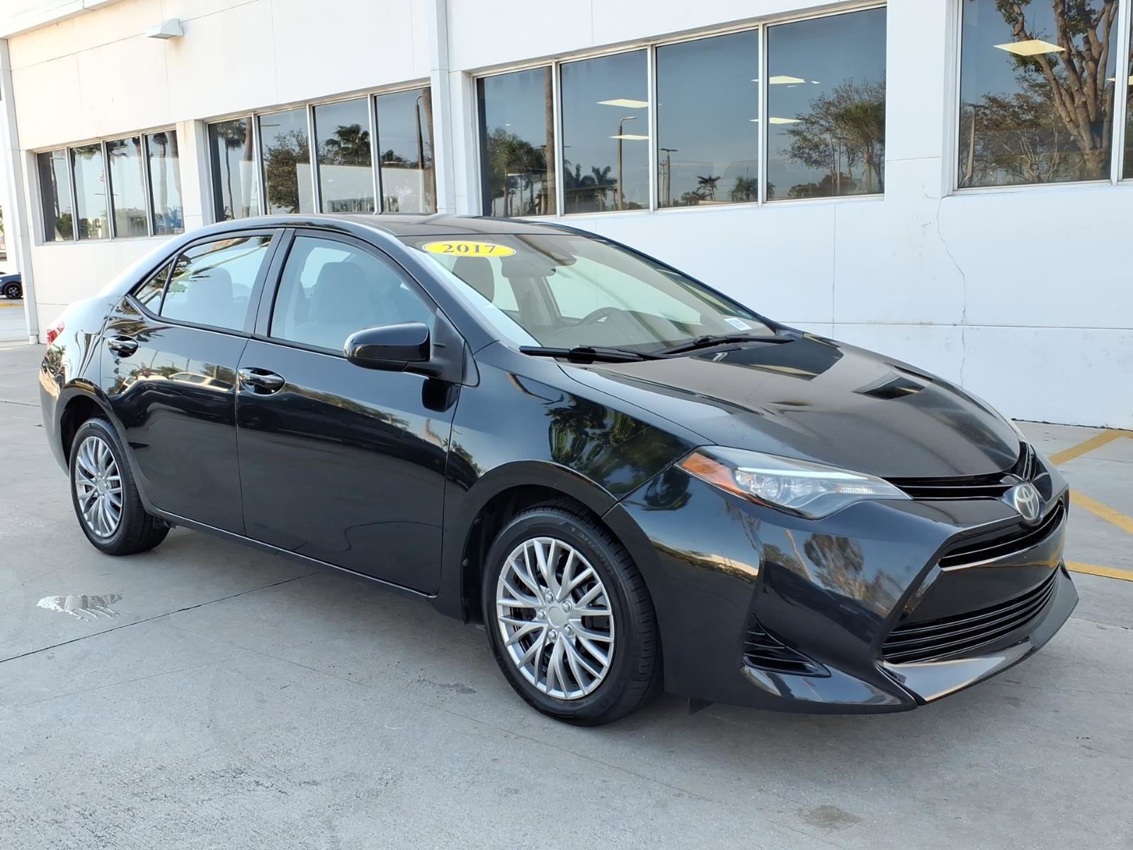 Used 2017 Toyota Corolla SE 50th Anniversary image 16