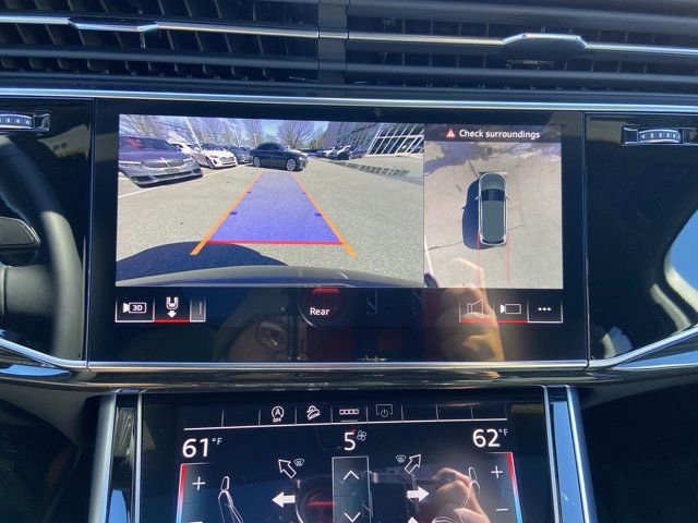 Used 2025 Audi Q7 3.0T Premium image 19